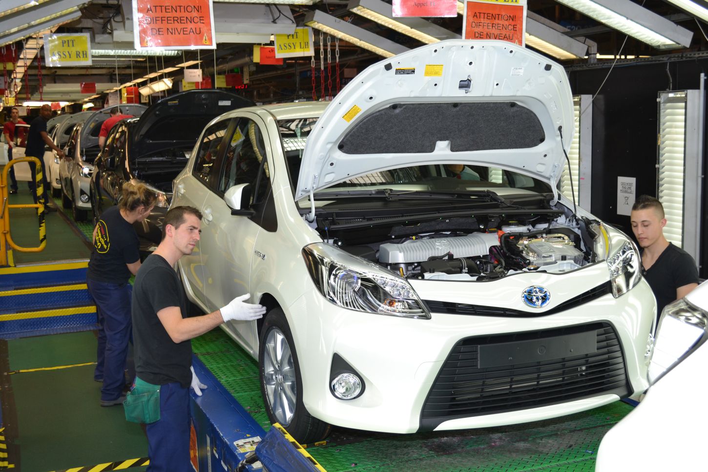 2014-tmmf-yaris-01g.jpg