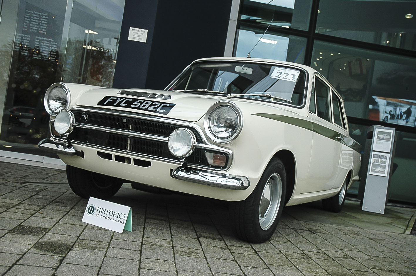78173his-cortina.jpg