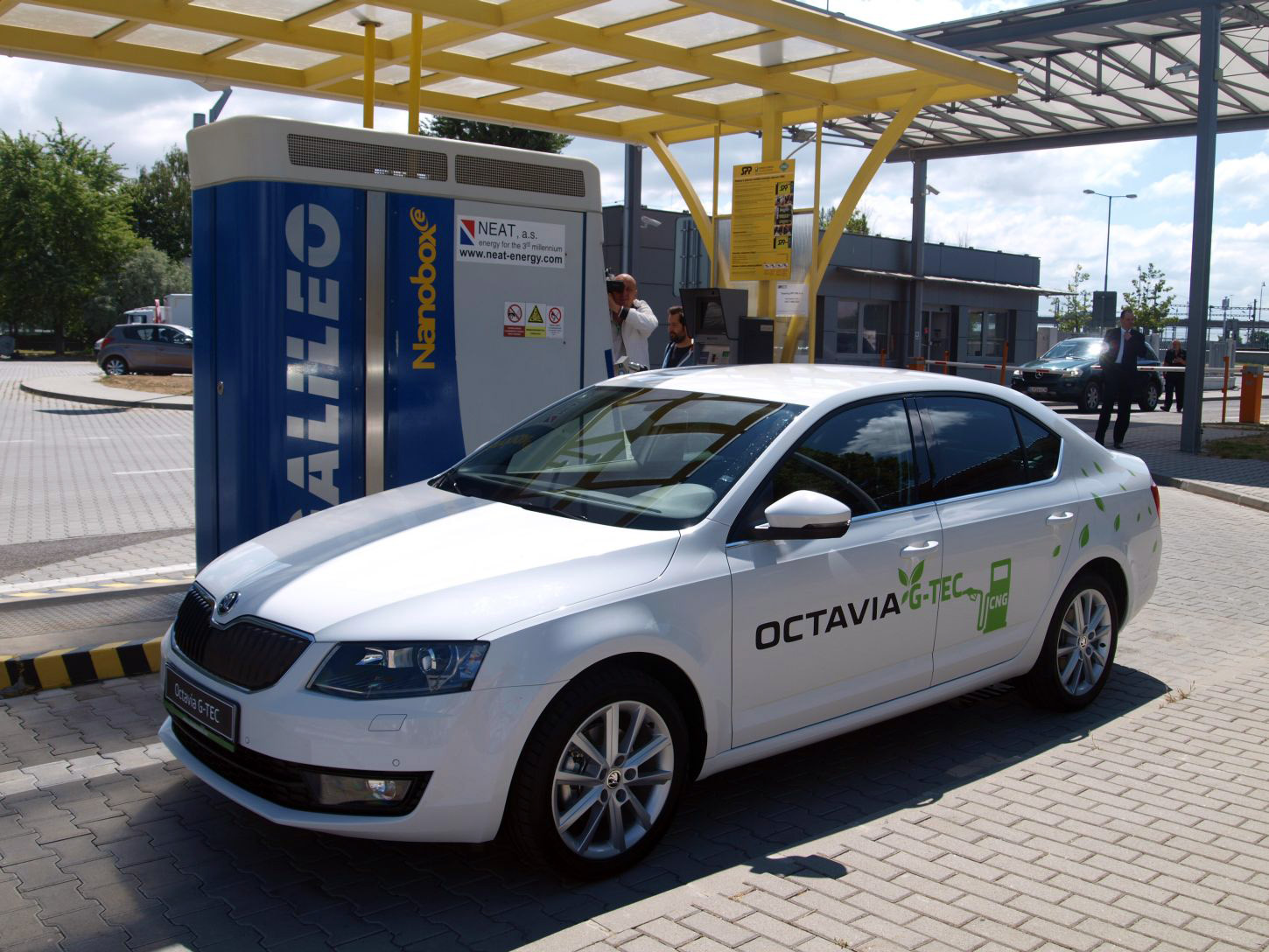 octavia-g-tec-955-g.jpg