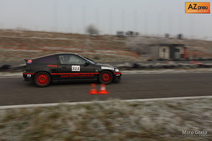 x-azpneu-autoslalom-trebatice-2011-043.jpg