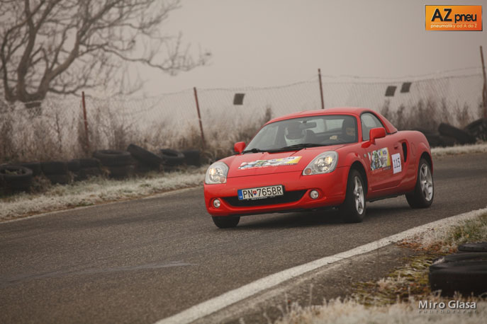 x-azpneu-autoslalom-trebatice-2011-054.jpg