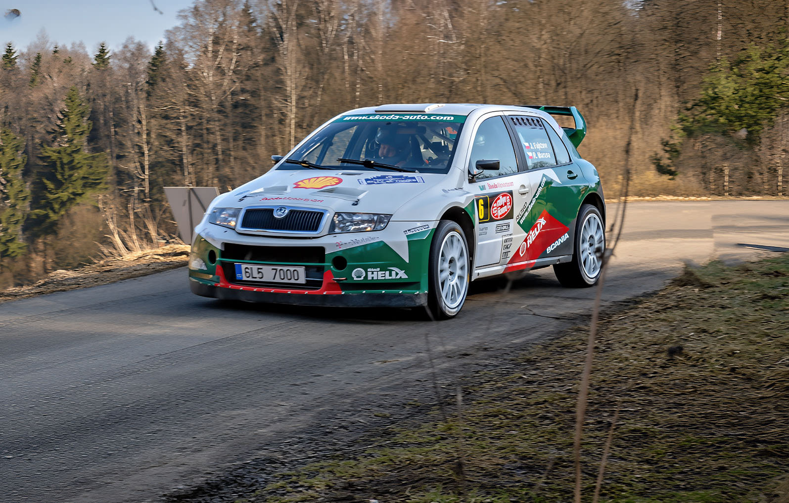 Rallye Jizera;Fajstavr s Marunou nakonec cíl nespatřili fajstavr-s-marunou-nakonec-cil-nespatrili.jpg