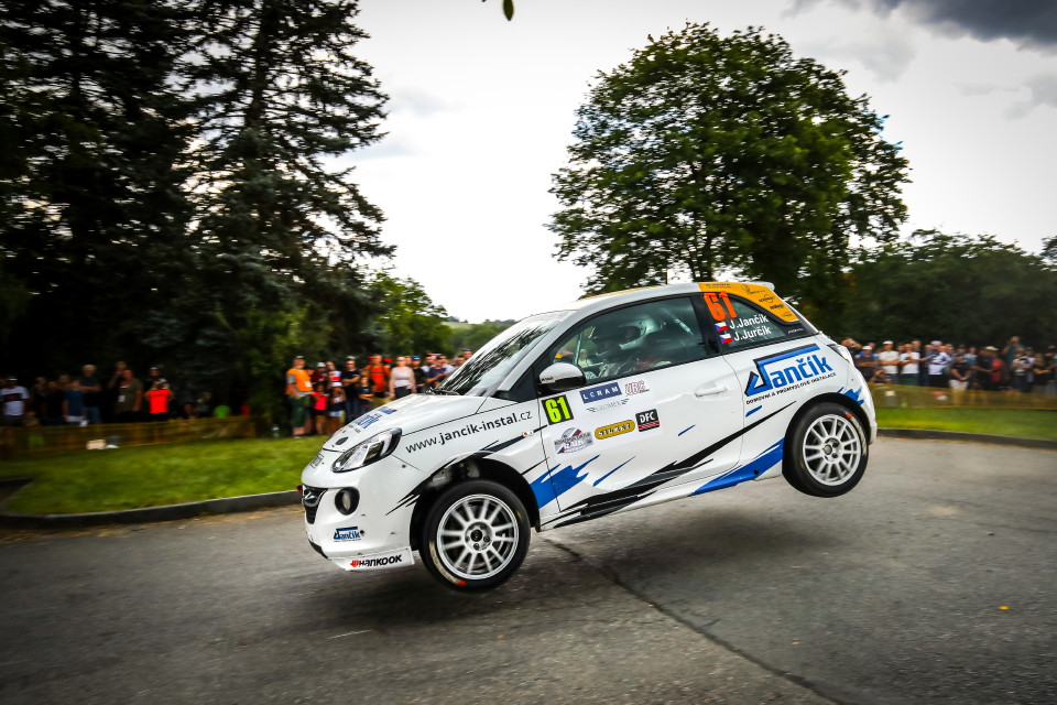 Čermák a Hrachovec ADAM Cup 2020 jancik.jpg