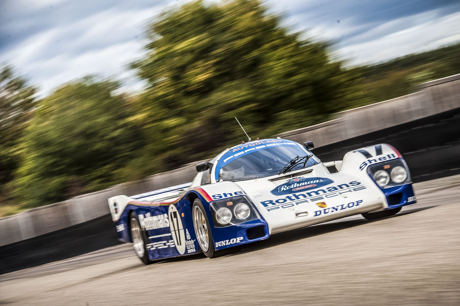 le-mans-icon-porsche-962b.jpg