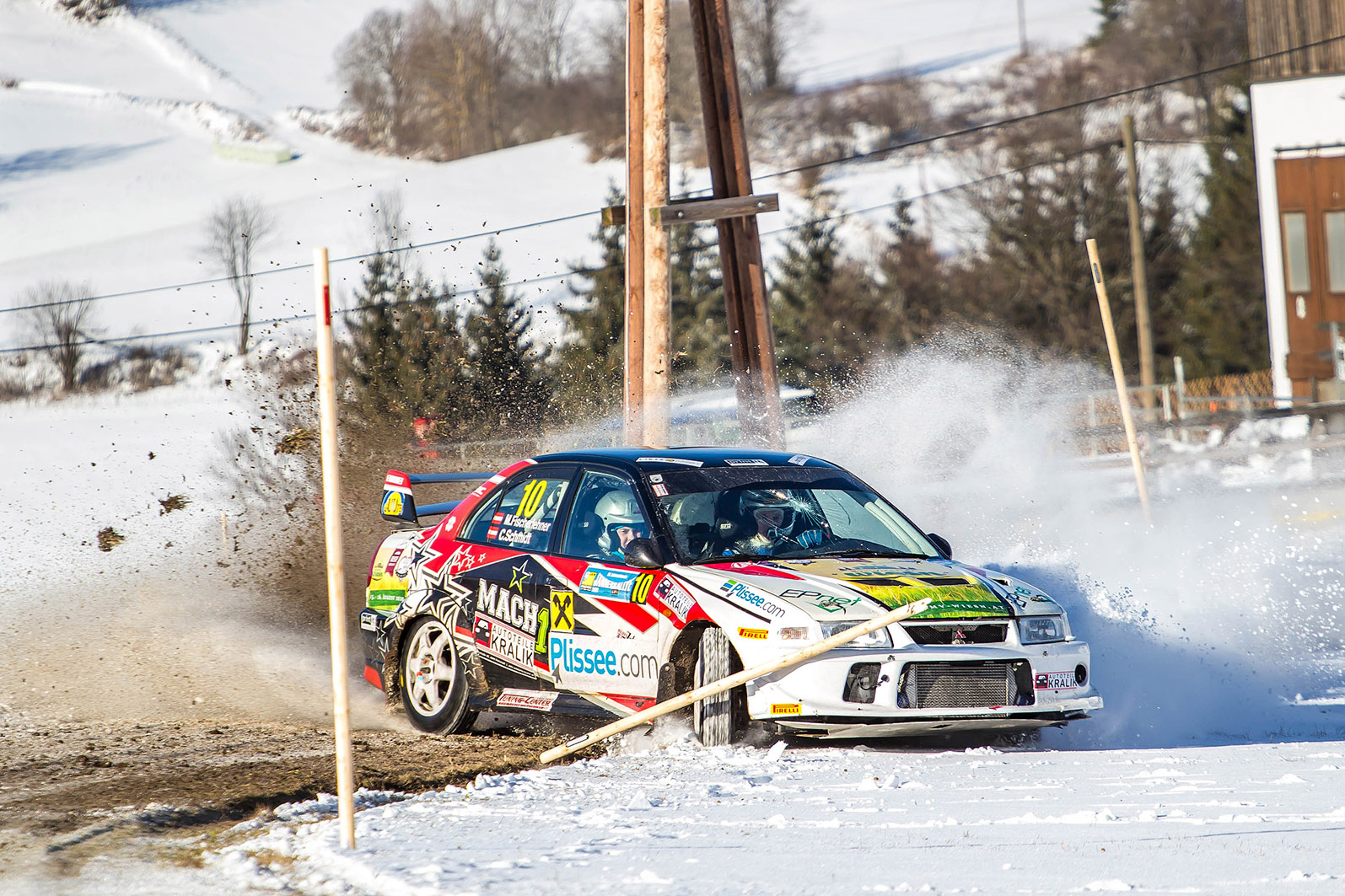 Jaroslav Červ rakouska-posadka-fischerlehner-schmidt-je-v-poharu-prubezne-druha.jpg