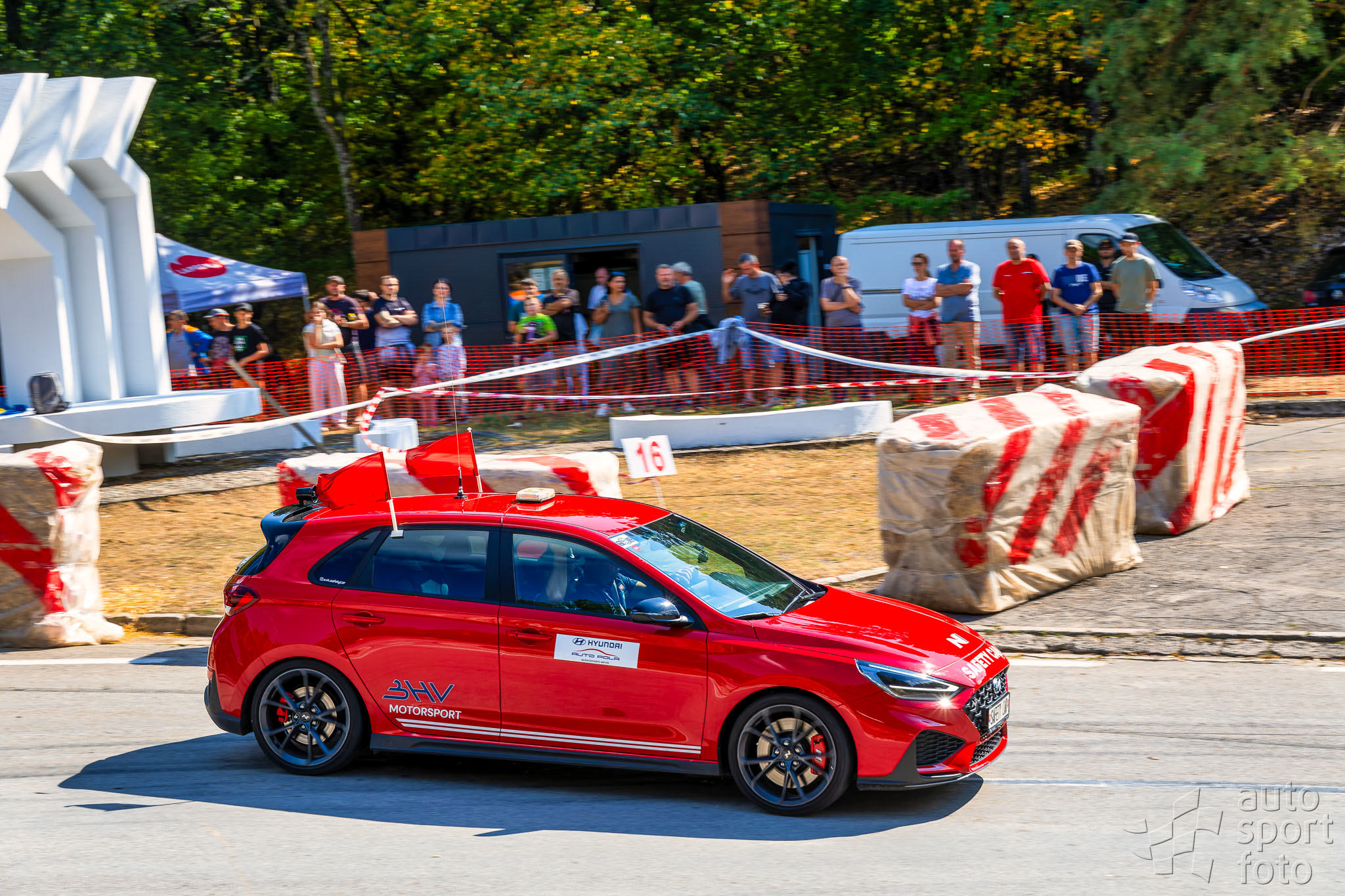 T. Szabosi;jm1a4862-18.jpg