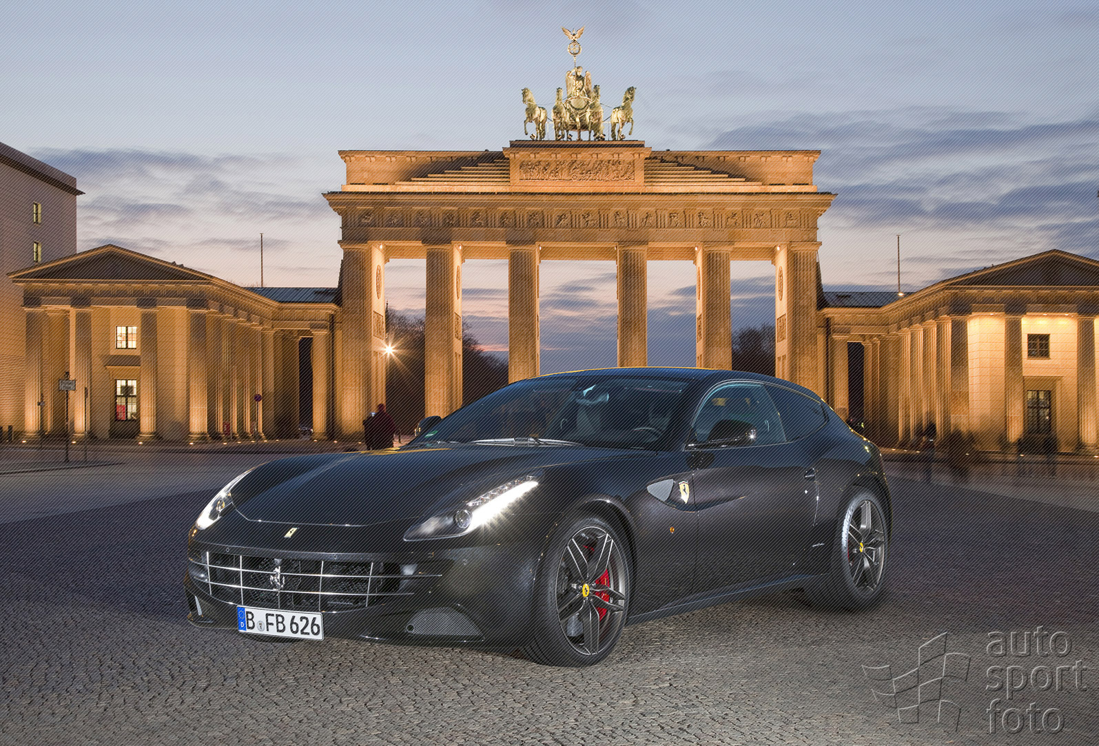 Copyright manufacturer;1ferrariff-berlino.jpg