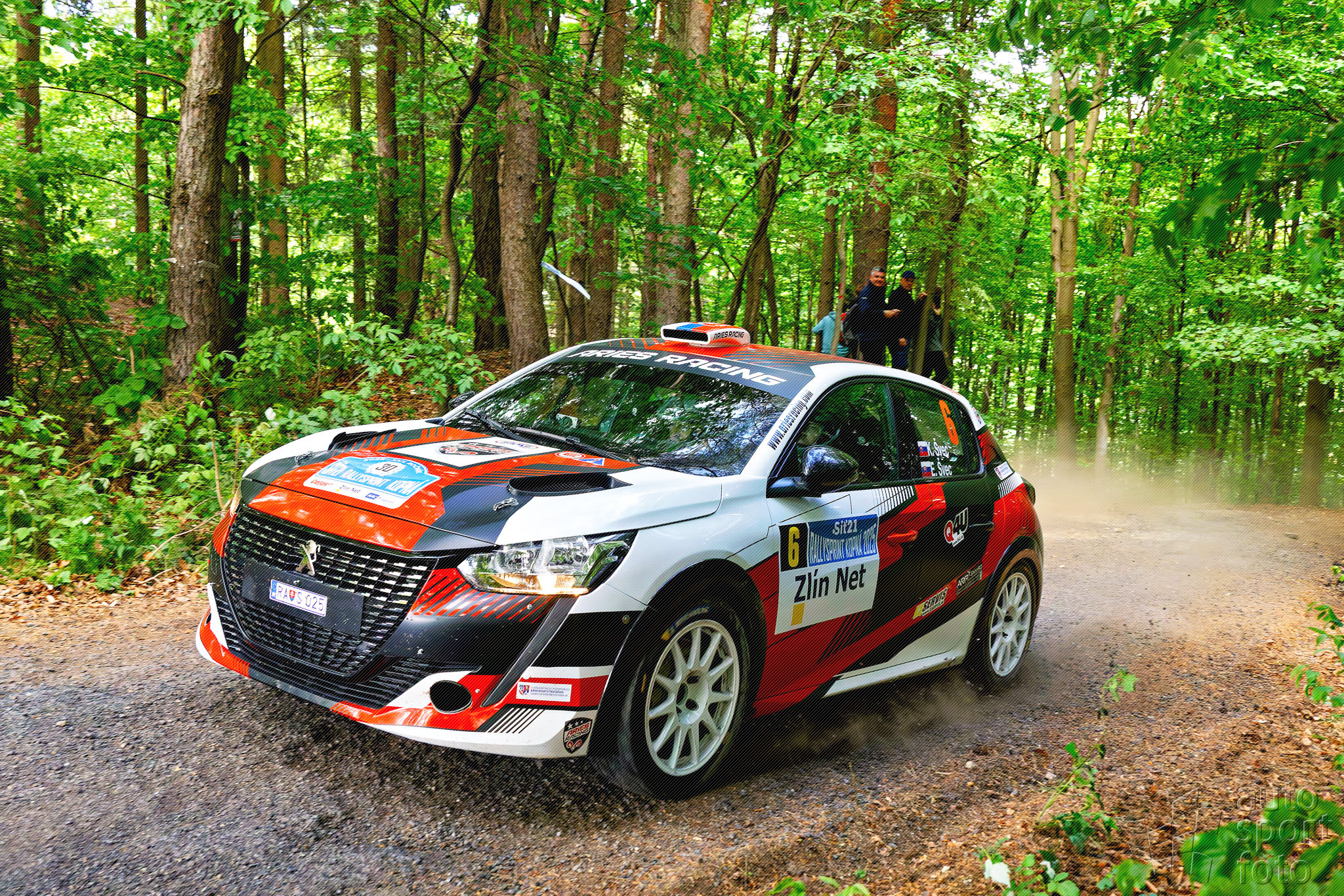 T. Szabosi;jm1a1918-4.jpg