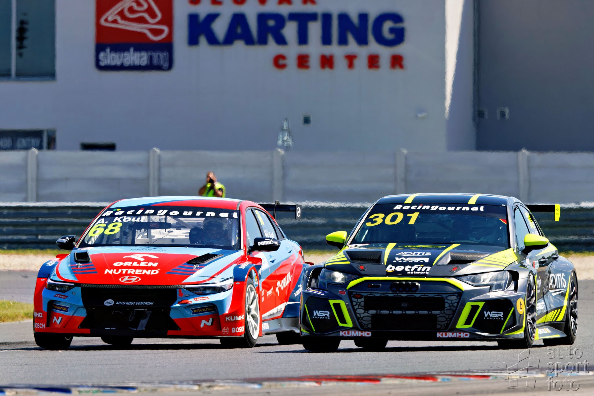 T. Szabosi;asf-3856-8.jpg