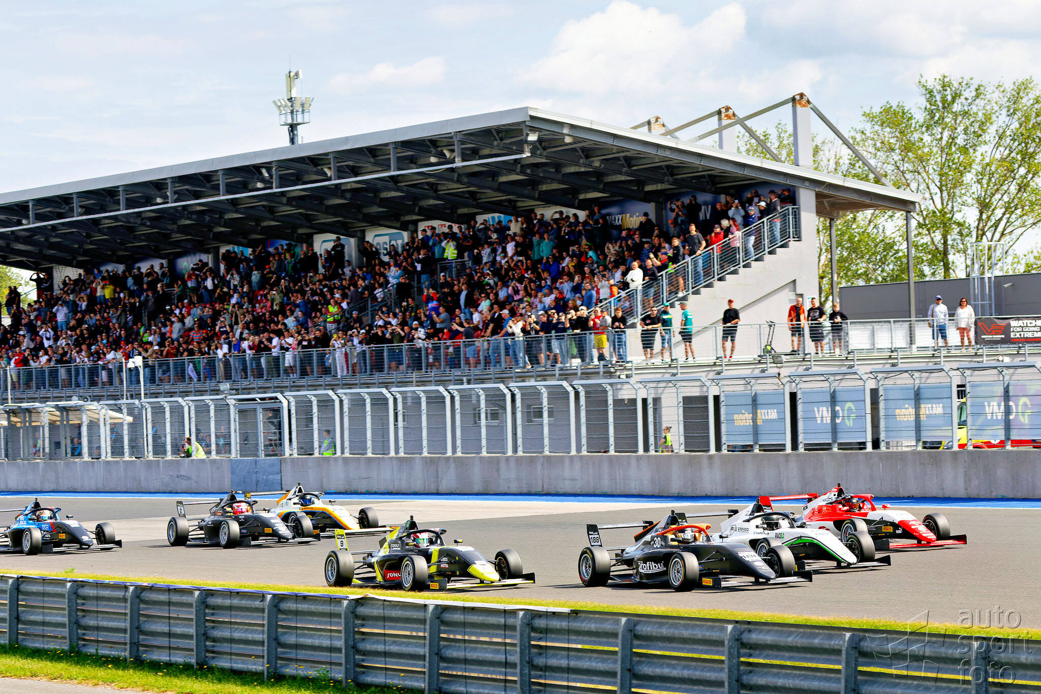 T. Szabosi;asf-0508-8.jpg