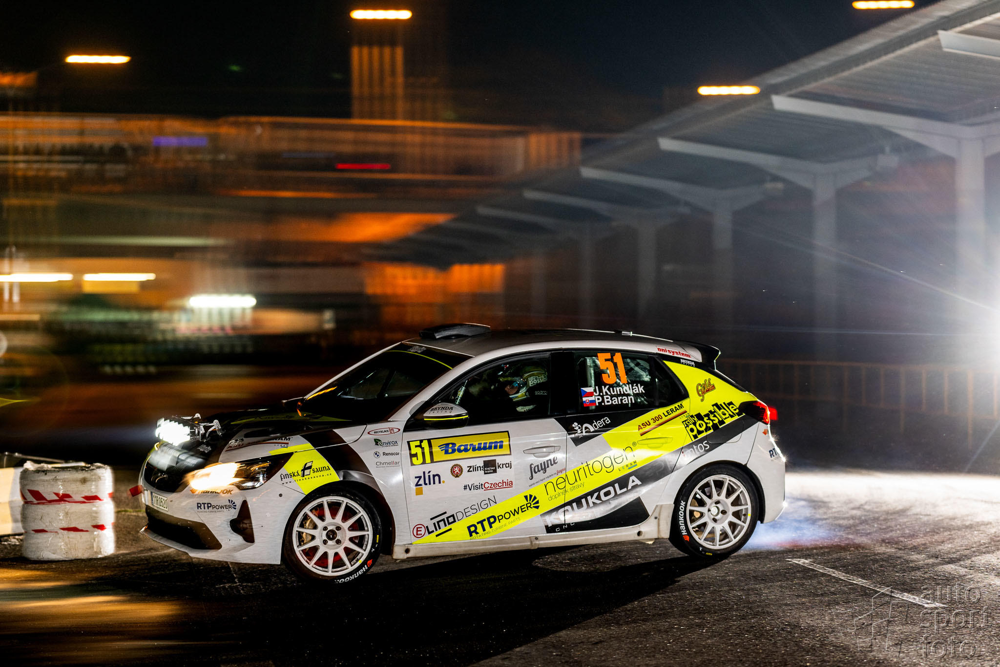 Legend&aacute;rny "autobus&aacute;k"