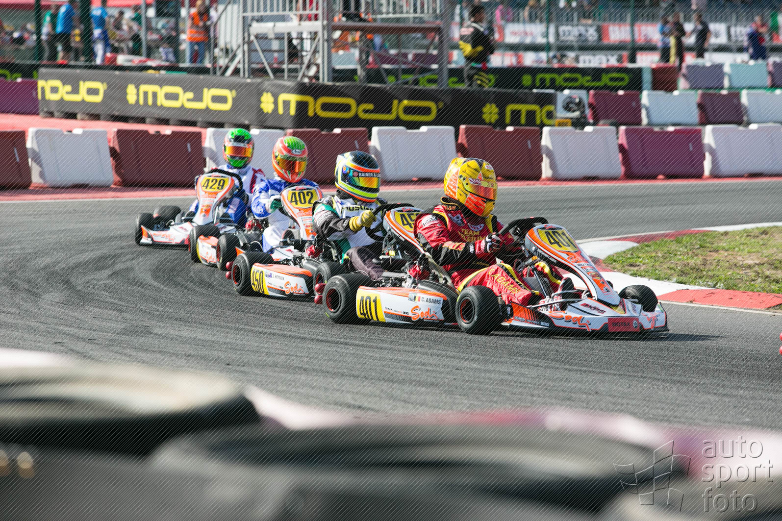 Copyright manufacturer;0400c-20151113.jpg