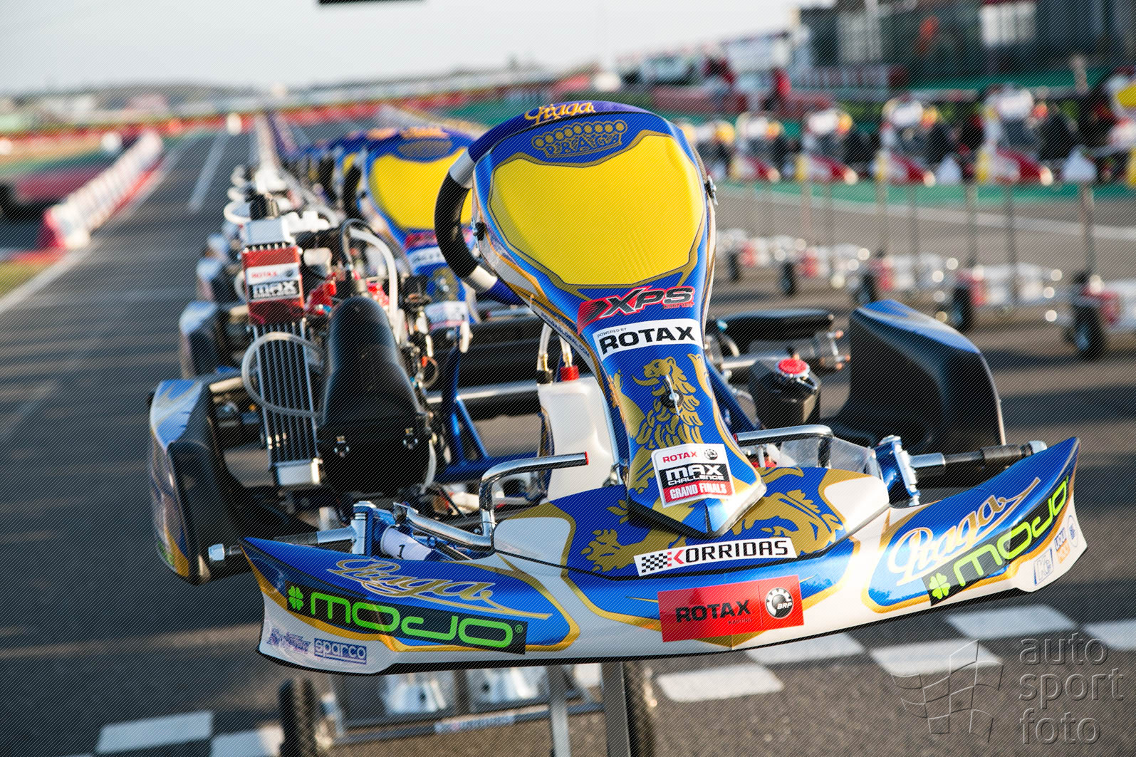 Copyright manufacturer;0822-20151111.jpg