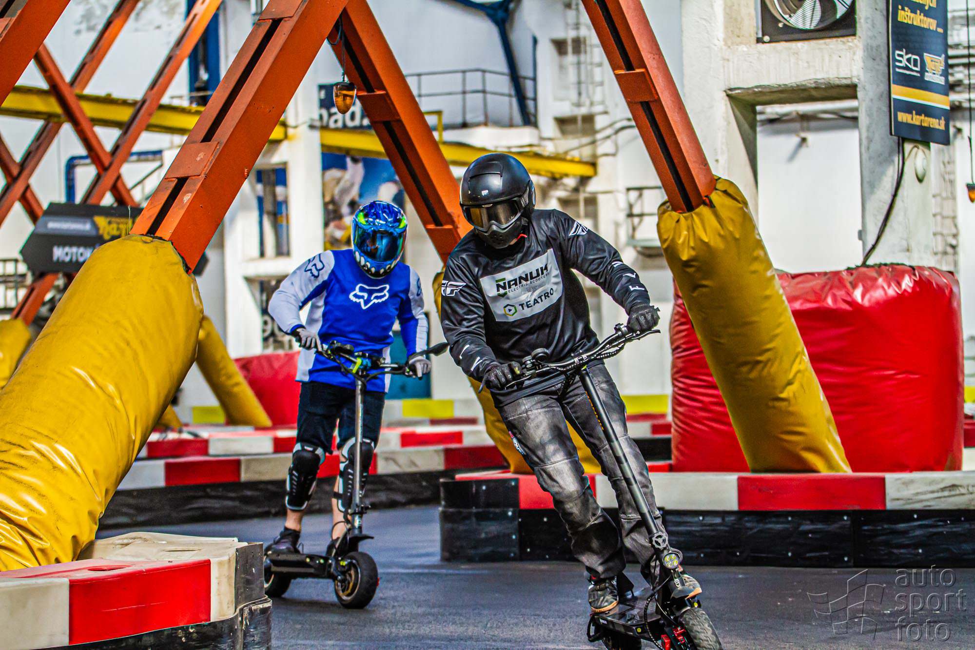 Copyright free;voltrace-10.jpg