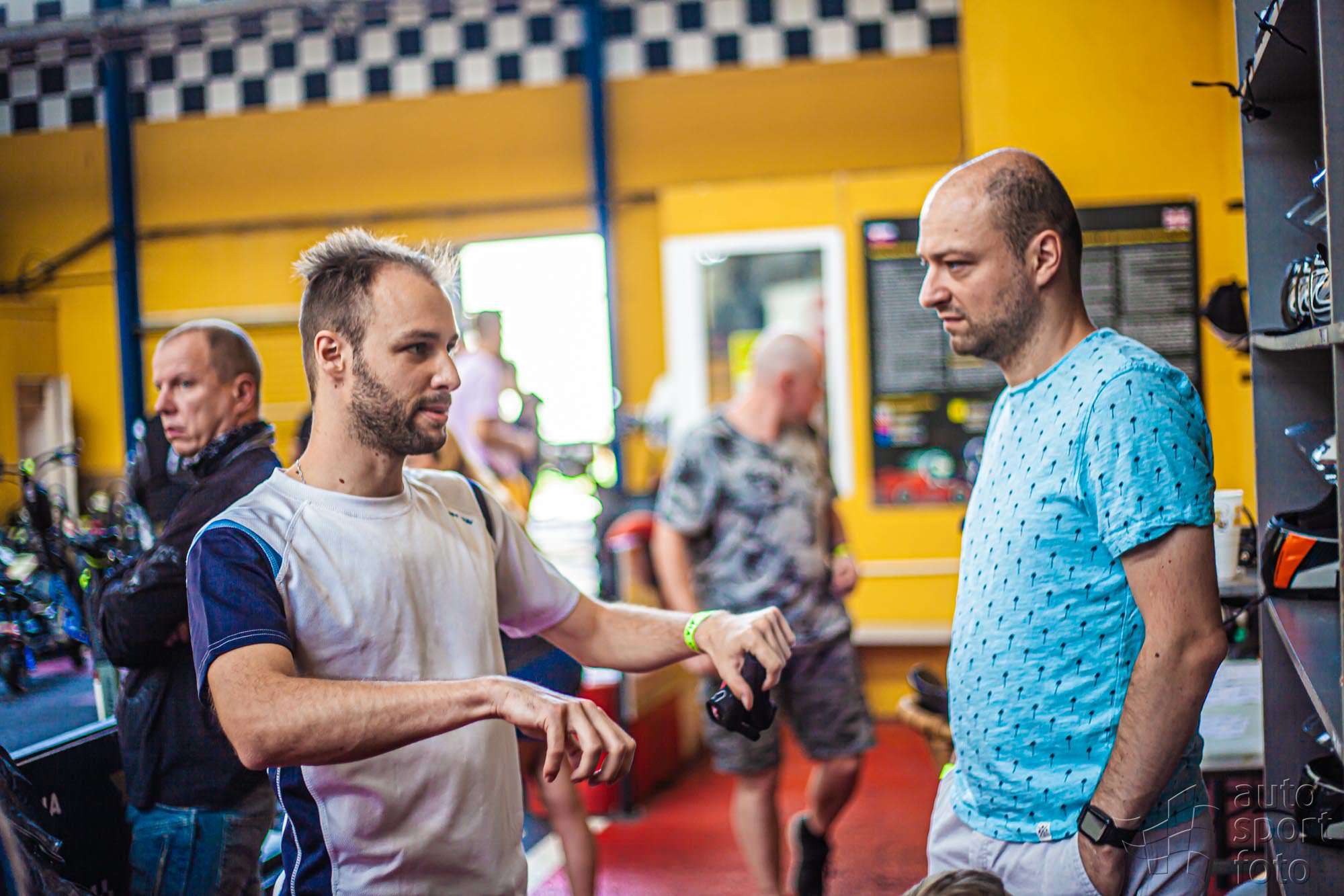 Copyright free;voltrace-20.jpg